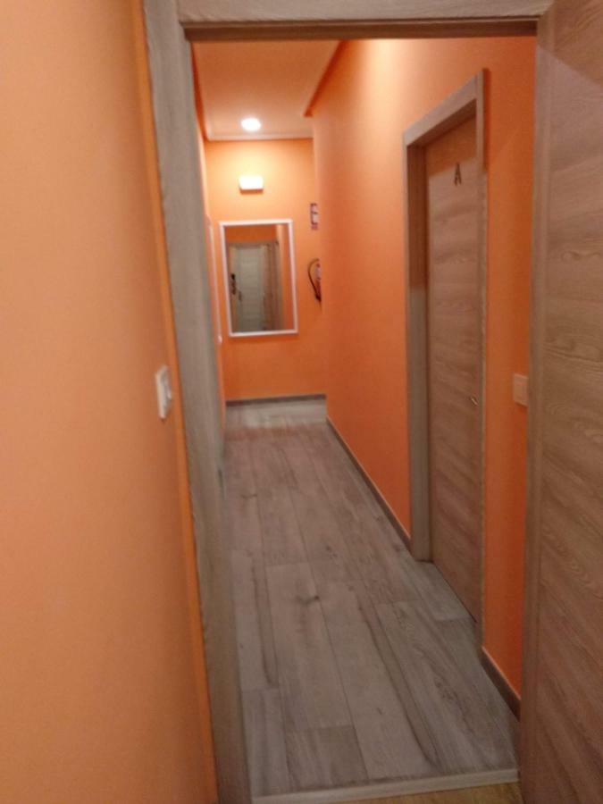 Apartamentos Corazon Del Humedo Леон Экстерьер фото